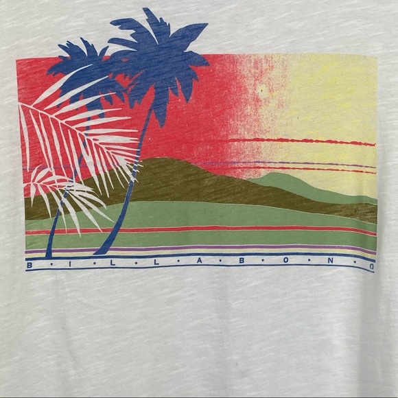 Billabong graphic tee, tropical sunset palm trees 100% cotton, never worn - Picture 2 of 8